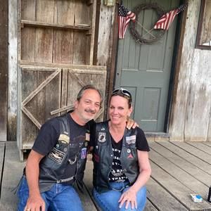 Meet your Posher, Cyndi